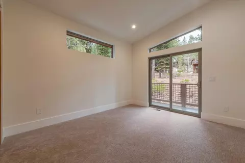 11697 Bennett Flat Rd, Truckee, CA 96161 photo 17