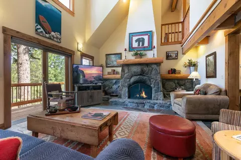 443 Lodgepole, Truckee, CA 96161 photo 3