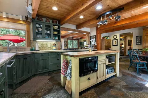 443 Lodgepole, Truckee, CA 96161 photo 5