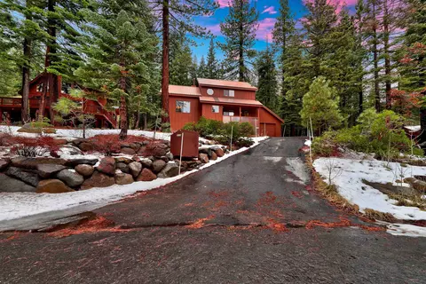 12358 Telemark Pl, Truckee, CA 96161