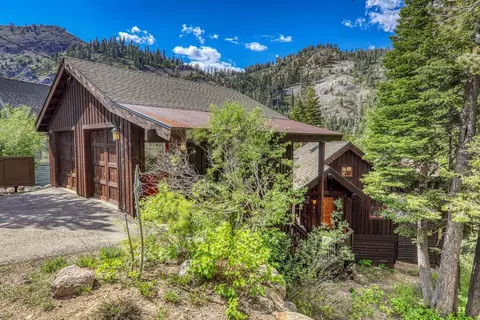 1616 Trapper Mcnutt Trl, Alpine Meadows, CA 96146
