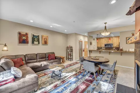 227 Olympic Valley Rd # 38, Olympic Valley, CA 96146 photo 2