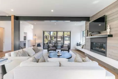 339 Palisades Cir, Olympic Valley, CA 96146