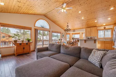 10272 Evensham Pl, Truckee, CA 96161