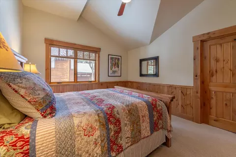13200 Skiview Loop, Truckee, CA 96161 photo 16