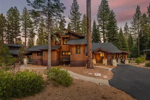 8006 Fleur Du Lac Dr, Truckee, CA 96161