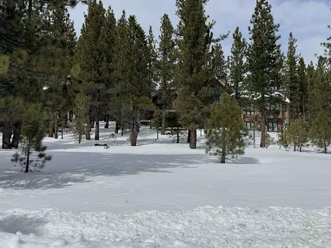320 Elias Baldwin, Truckee, CA 96161