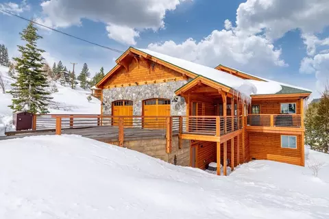 14574 Wolfgang Rd, Truckee, CA 96161