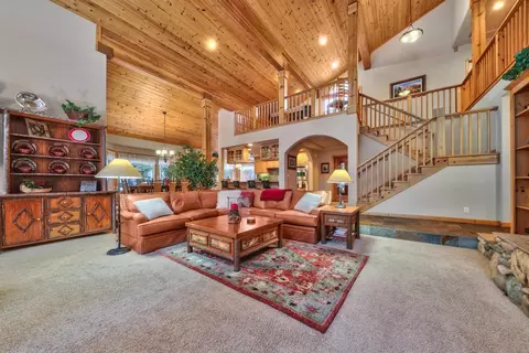 13175 Skiview Loop, Truckee, CA 96161 photo 9