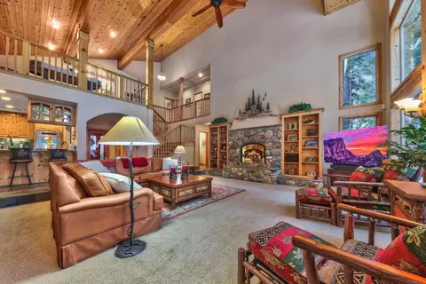 13175 Skiview Loop, Truckee, CA 96161 photo 8
