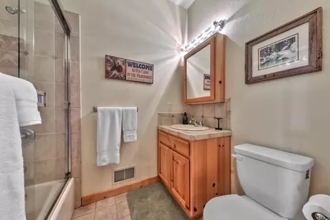 13175 Skiview Loop, Truckee, CA 96161 photo 18