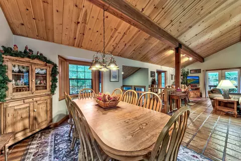 10070 Gregory Pl, Truckee, CA 96161 photo 13