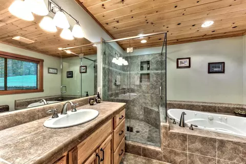 10070 Gregory Pl, Truckee, CA 96161 photo 18