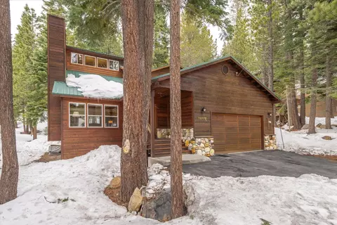 11772 Brookstone Dr, Truckee, CA 96161