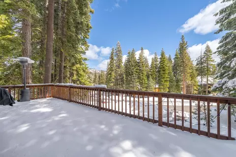 14200 Pathway Ave, Truckee, CA 96161 photo 9