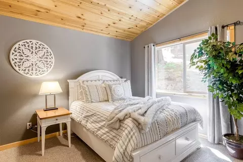 14200 Pathway Ave, Truckee, CA 96161 photo 14