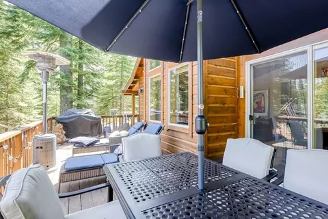 14200 Pathway Ave, Truckee, CA 96161 photo 10