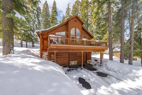 14200 Pathway Ave, Truckee, CA 96161