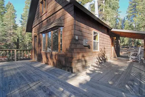 4911 N Lake Blvd, Carnelian Bay, CA 96140