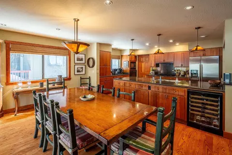 150 Basque, Truckee, CA 96161 photo 4