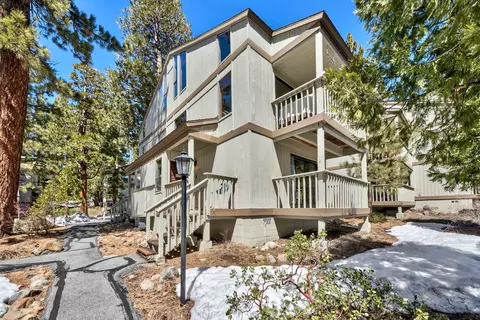 1001 Commonwealth Dr # 216, Kings Beach, CA 96143