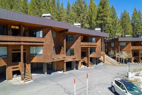 1609 Christy Hill Rd # C-3, Olympic Valley, CA 96146