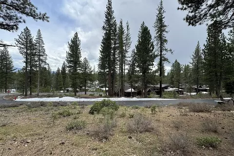11430 Bottcher Loop, Truckee, CA 96161 photo 10