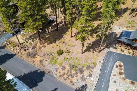 11430 Bottcher Loop, Truckee, CA 96161 photo 7