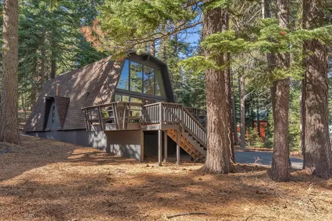 14249 Glacier View Rd, Truckee, CA 96161