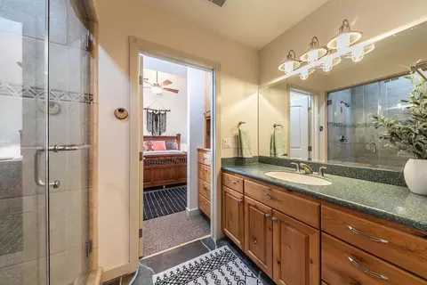 14529 Reed Ave, Truckee, CA 96161 photo 9