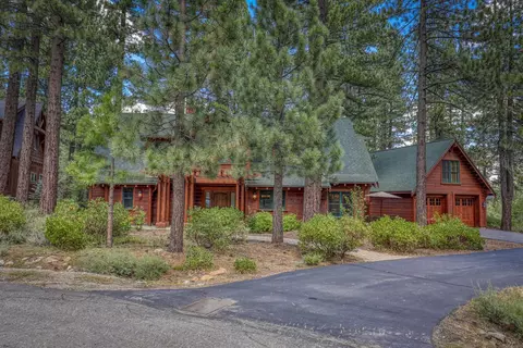 11096 Comstock Pl, Truckee, CA 96161 photo 3