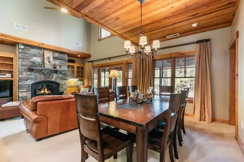11096 Comstock Pl, Truckee, CA 96161 photo 7