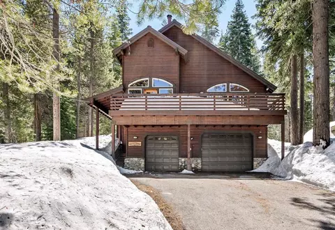 11268 Zermatt Dr, Truckee, CA 96161