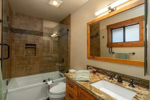 12628 Pinnacle Loop, Truckee, CA 96161 photo 15
