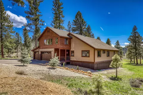15865 Saint Albans Pl, Truckee, CA 96161