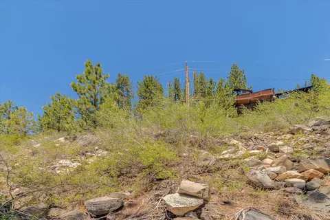 12593 Sierra Dr, Truckee, CA 96161 photo 11