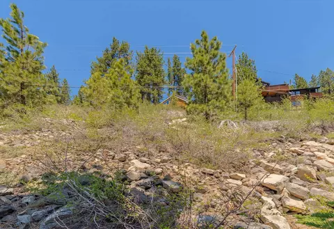 12593 Sierra Dr, Truckee, CA 96161 photo 15