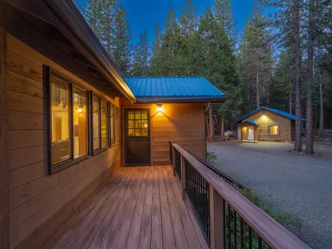 58622 Cedar Ln, Cromberg, CA 96103 photo 2
