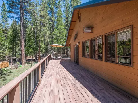 58622 Cedar Ln, Cromberg, CA 96103 photo 4