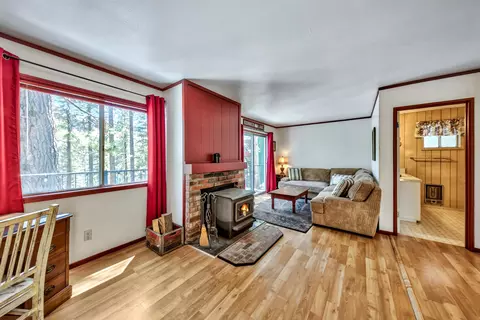 14519 Reed Ave, Truckee, CA 96161 photo 6