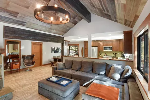 7642 North Ave, Tahoe Vista, CA 96148