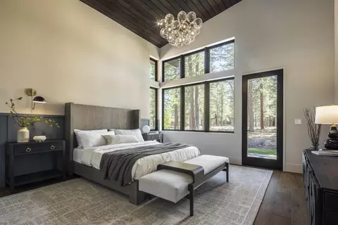 12385 Caleb Dr, Truckee, CA 96161 photo 9