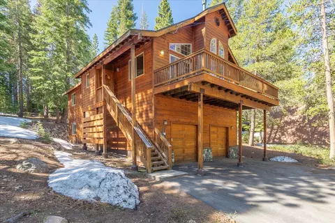 11242 Zermatt Dr, Truckee, CA 96161