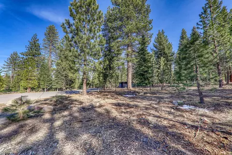 10669 Carson Range Rd, Truckee, CA 96161 photo 5