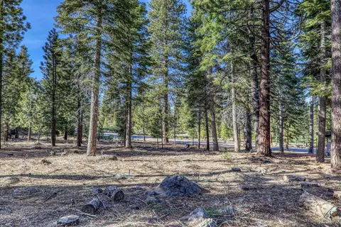 10669 Carson Range Rd, Truckee, CA 96161
