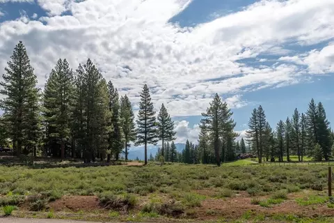 10726 Carson Range Ct, Truckee, CA 96161 photo 4