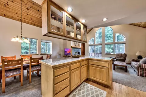 13466 Heidi Way, Truckee, CA 96161 photo 6