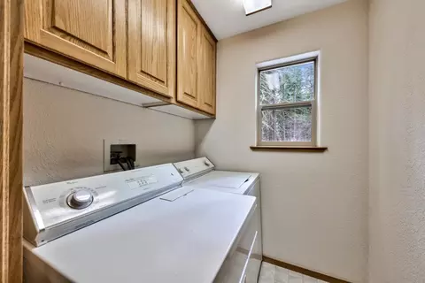 13466 Heidi Way, Truckee, CA 96161 photo 17