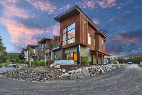 12869 Ice House Loop, Truckee, CA 96161