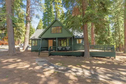 290 Agate Rd, Carnelian Bay, CA 96140